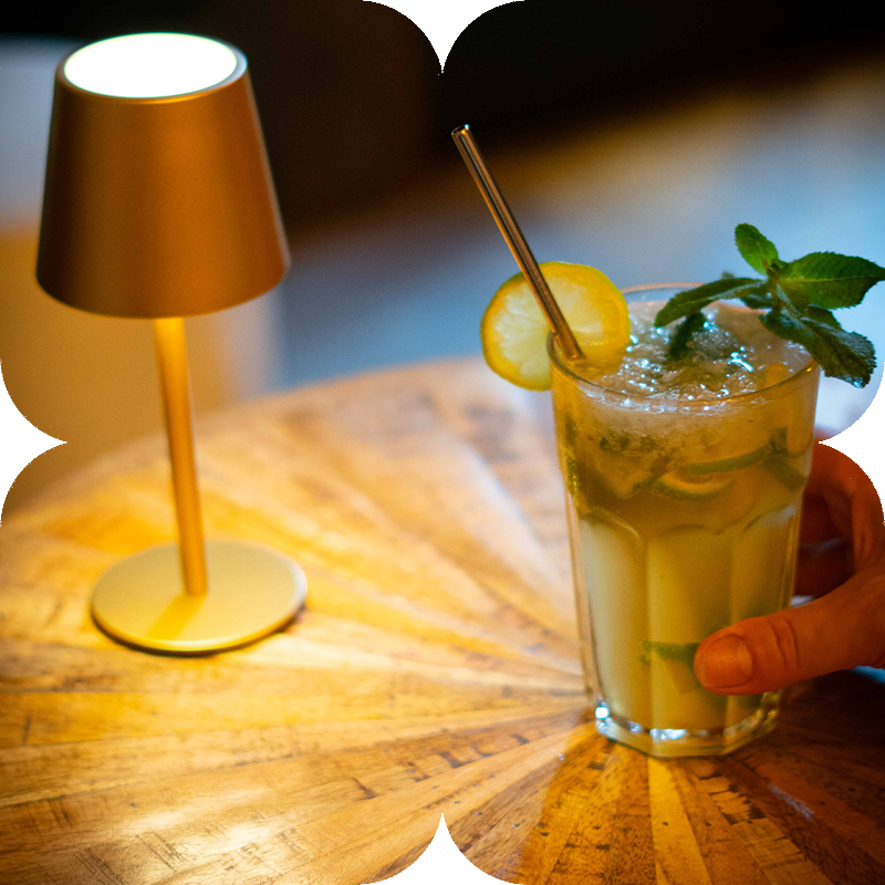bar cocktails